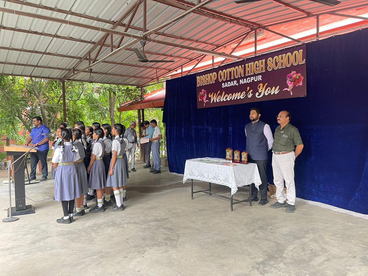 A wildlife expert giving a briefing on conservation techniques